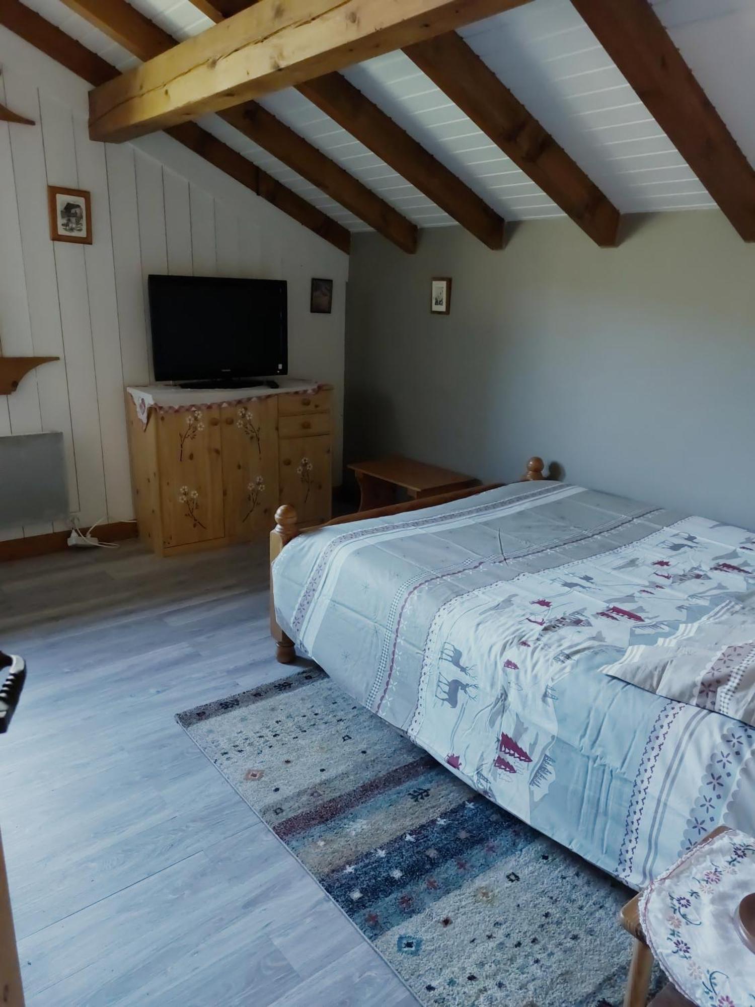 Chambre Privee Саланш Екстериор снимка